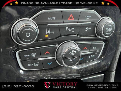 2023 Chrysler 300 Touring L