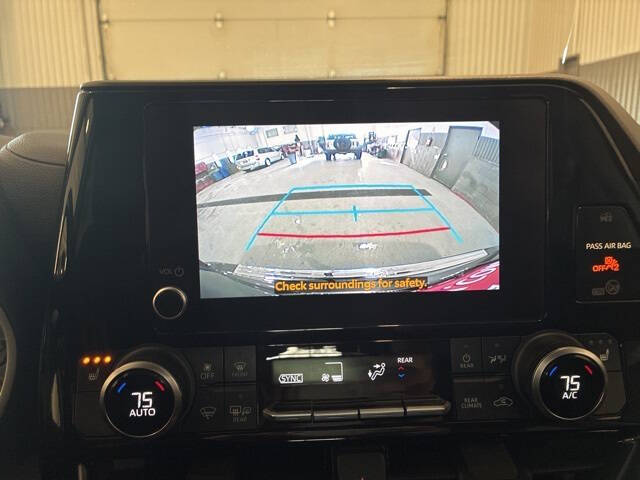 2023 Toyota Highlander Hybrid XLE