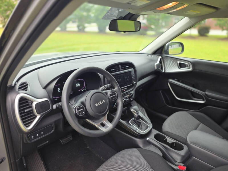 2023 Kia Soul LX