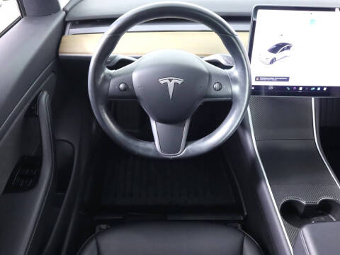 2019 Tesla Model 3 Standard Range Plus