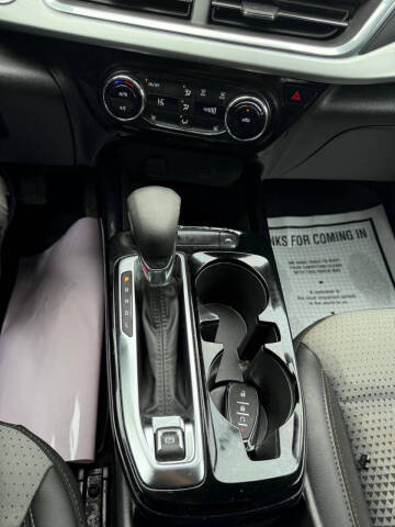 2024 Chevrolet Trax LT