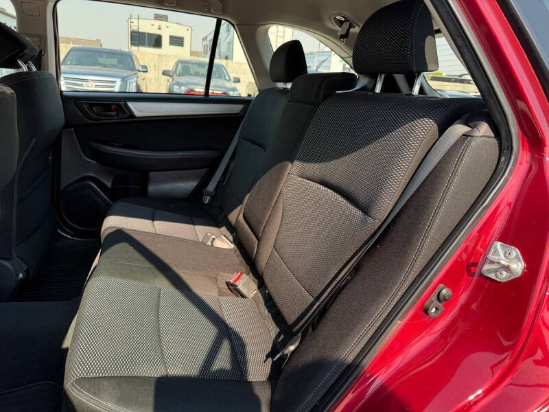 2018 Subaru Outback 2.5i