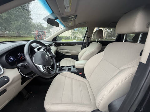 2020 Kia Sorento LX V6