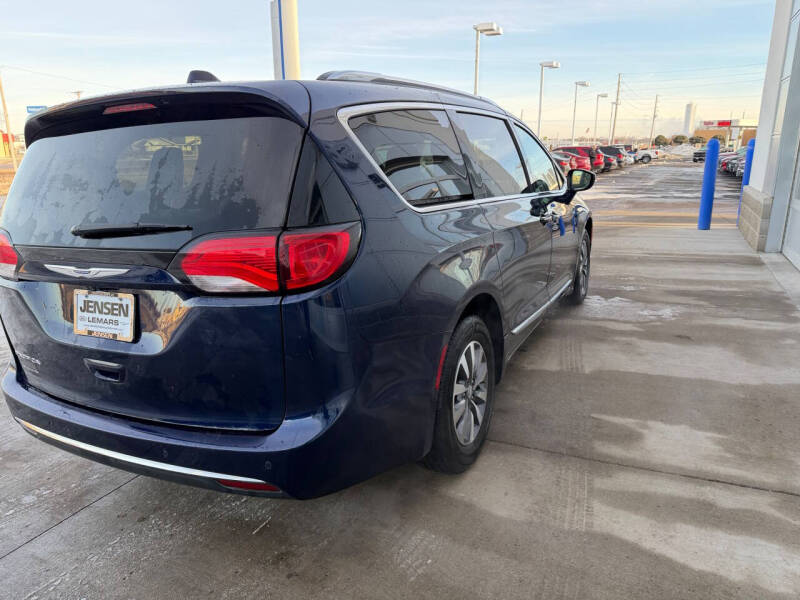 2020 Chrysler Pacifica Touring L Plus