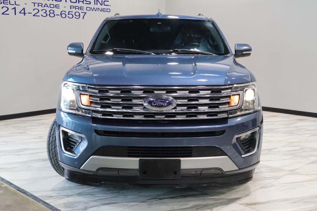 2019 Ford Expedition for sale at IMD MOTORS, INC in Dallas, TX