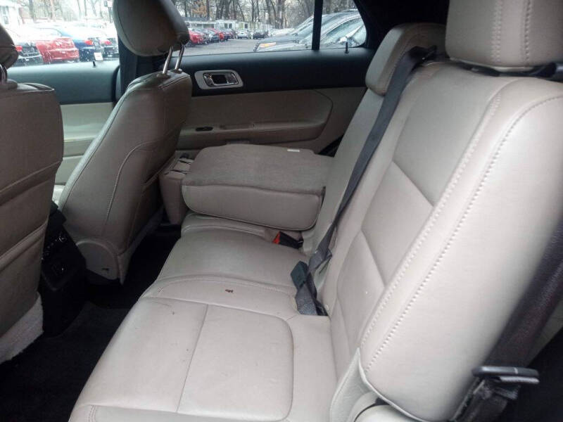 2012 Ford Explorer XLT