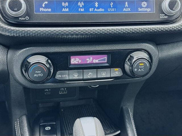 2022 Nissan Kicks SV