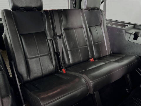 2011 Lincoln Navigator L