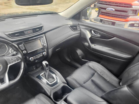 2017 Nissan Rogue SL