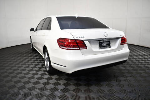 2015 Mercedes-Benz E-Class E 250 BlueTEC 4MATIC