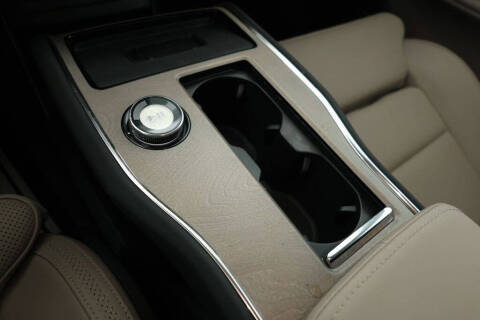 2025 Volvo EX90 Twin Plus 7P