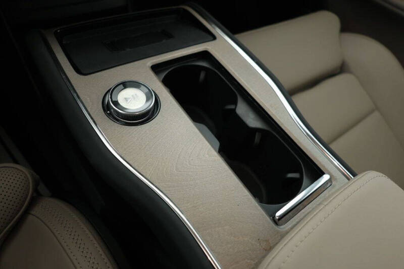 2025 Volvo EX90 Twin Plus 7P