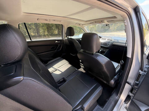 2020 Volkswagen Tiguan SE