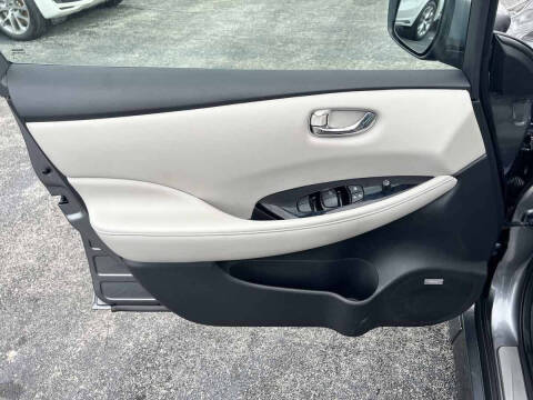 2021 Nissan LEAF SL PLUS