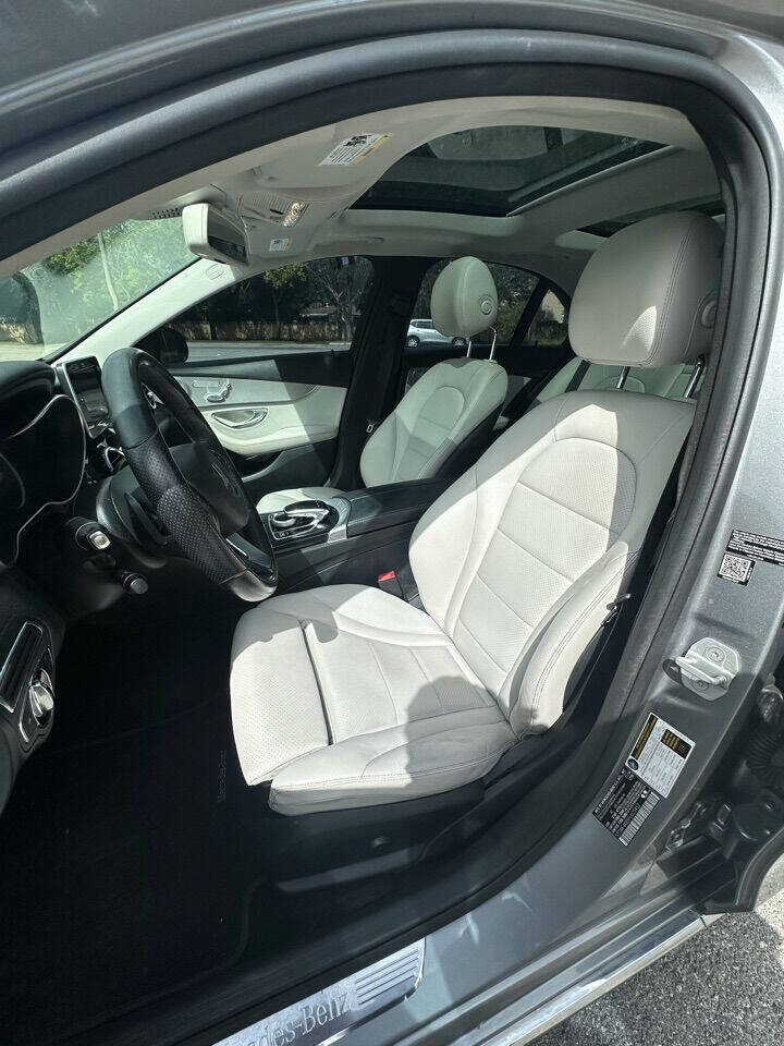 2015 MERCEDES-BENZ C-Class Sedan - $12,995