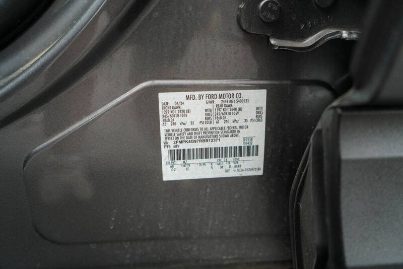 2024 Ford Edge SE