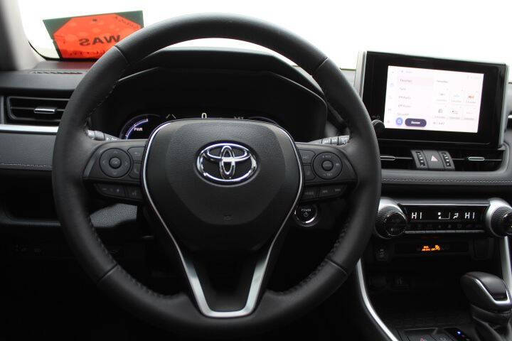 2024 Toyota RAV4 Hybrid XLE Premium
