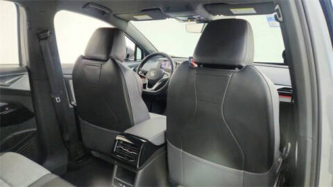 2023 Volkswagen ID.4 Pro