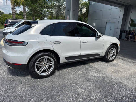 2020 Porsche Macan S