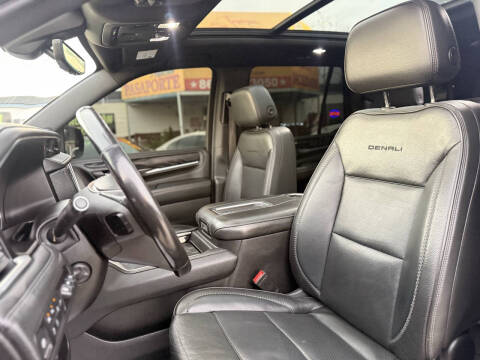 2021 GMC Yukon Denali