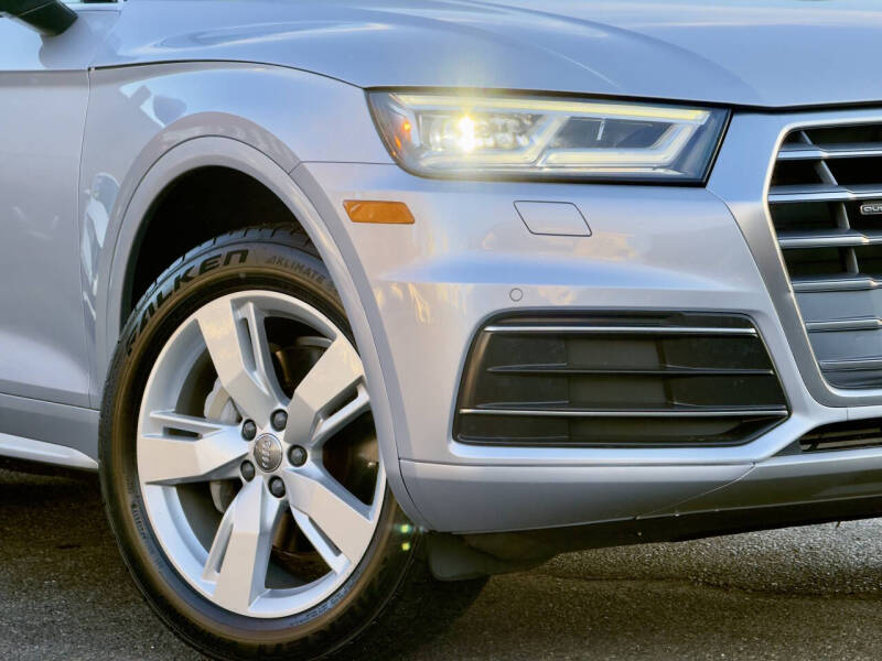 2018 Audi Q5 2.0T quattro Premium Plus