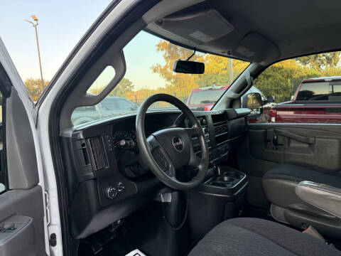 2018 GMC Savana 2500