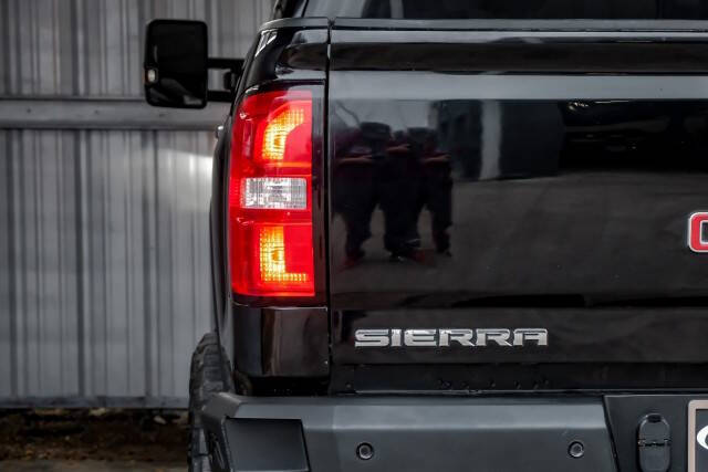 2017 GMC Sierra 2500HD Denali