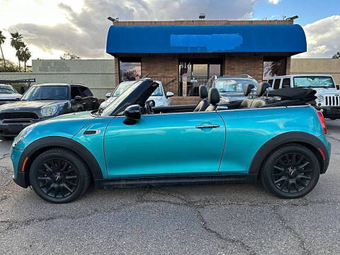 2017 MINI Convertible Cooper