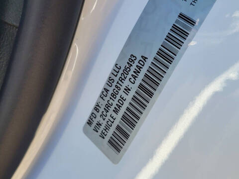 2026 Chrysler Pacifica Select