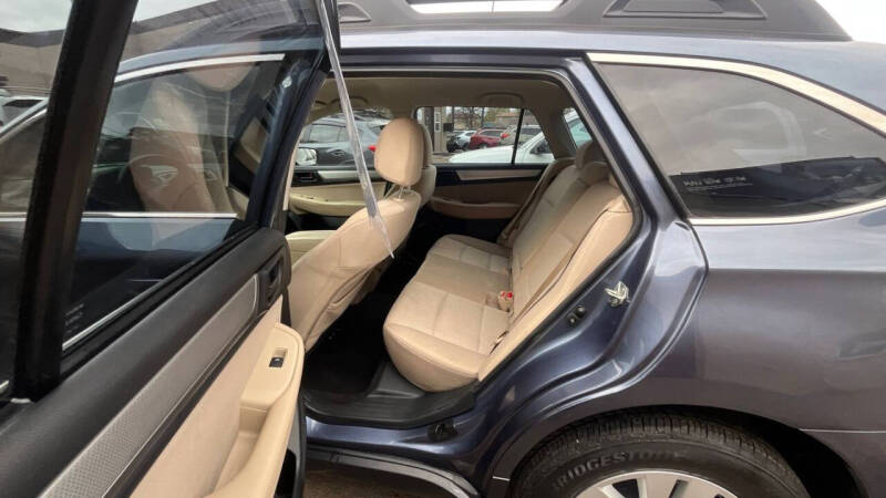 2017 Subaru Outback 2.5i