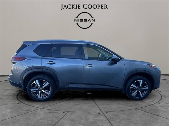 2024 Nissan Rogue SL