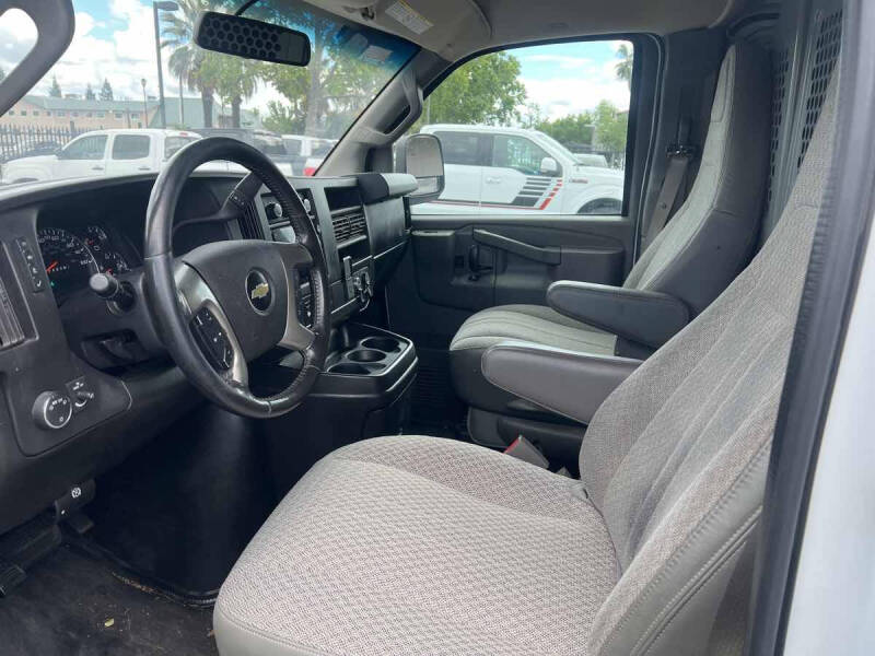 2018 Chevrolet Express 2500