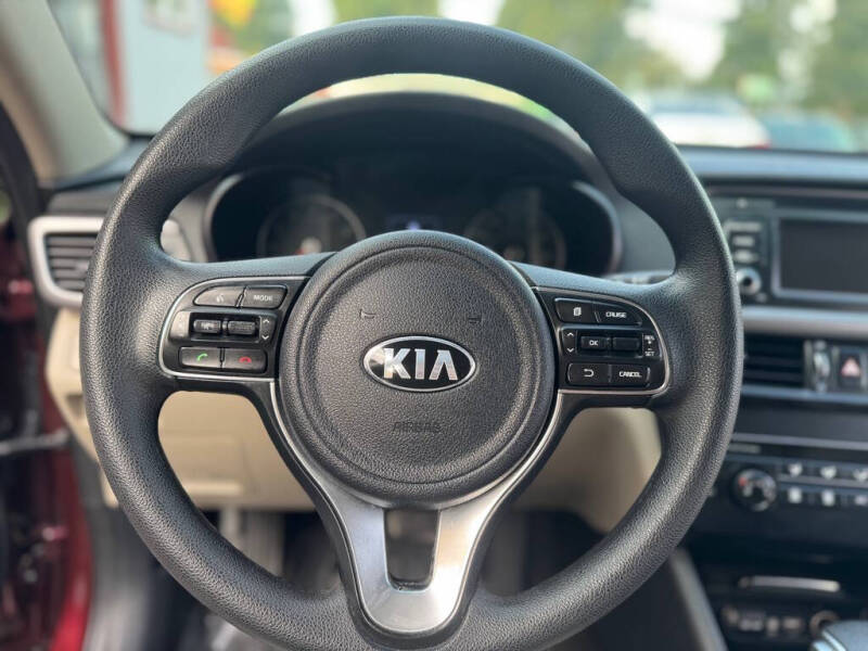2017 Kia Optima LX