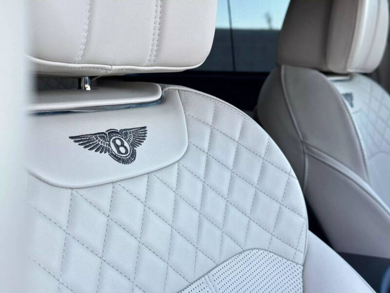 2019 Bentley Bentayga V8