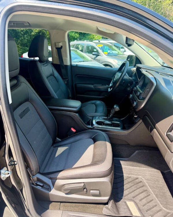 2017 GMC Canyon SLE