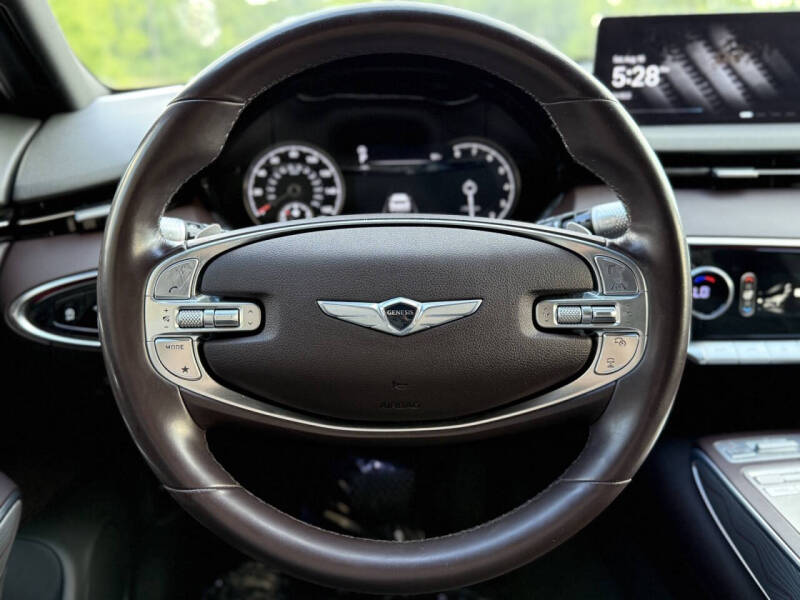 2022 Genesis GV70 2.5T Standard