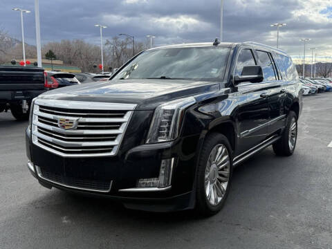 2017 Cadillac Escalade ESV Platinum