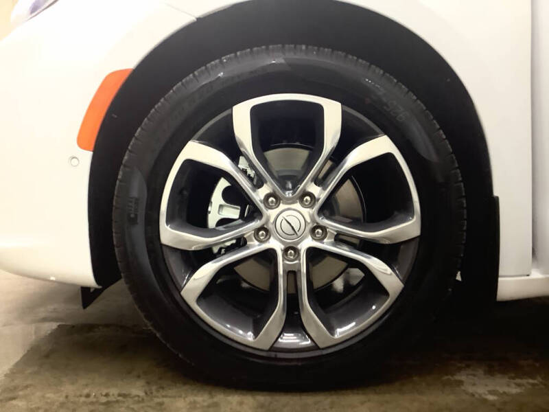 2026 Chrysler Pacifica Pinnacle