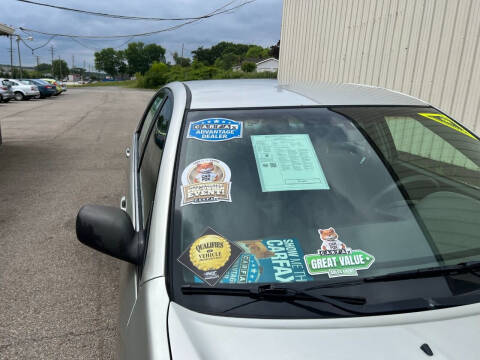 2006 Toyota Camry for sale at BNM AUTO GROUP LLC in Girard OH