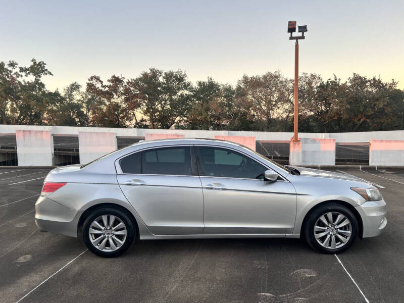 2012 Honda Accord EX-L V6 w/Navi