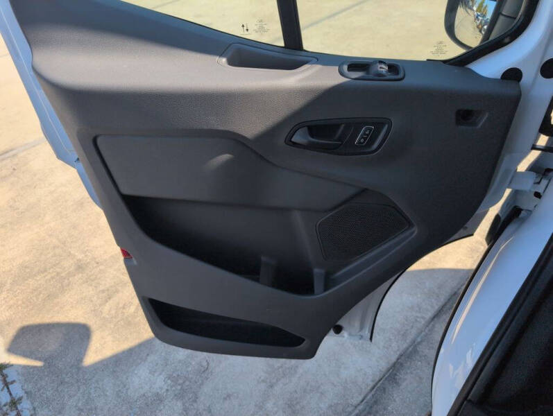 2026 Ford Transit 250