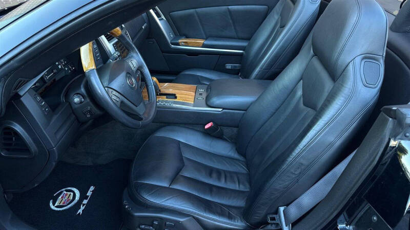 2004 Cadillac XLR