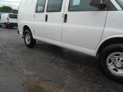 2017 Chevrolet Express 2500
