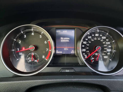 2017 Volkswagen Golf GTI SE