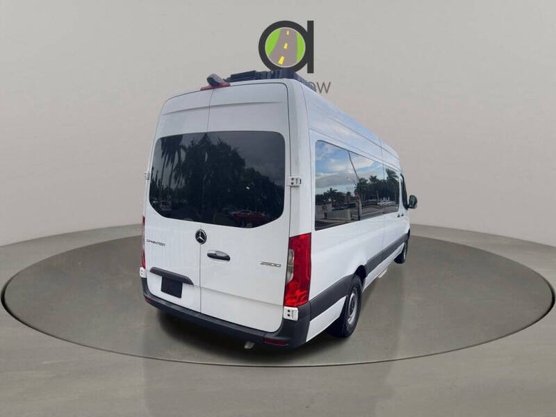 2021 Mercedes-Benz Sprinter 2500