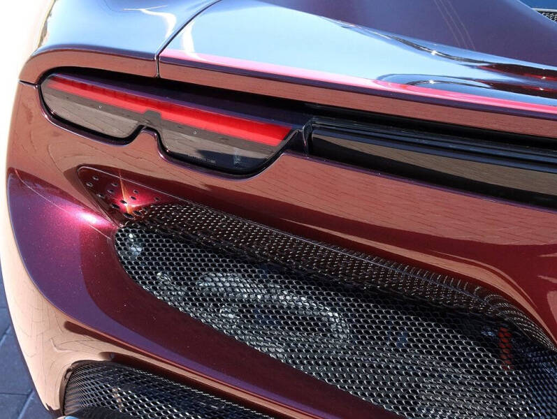 2023 Ferrari 296 GTS