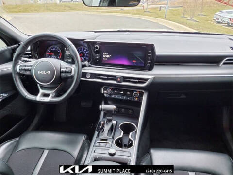 2023 Kia K5