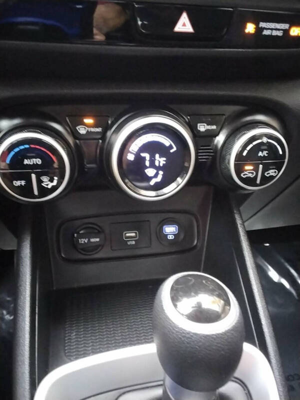 2020 Hyundai Venue SEL