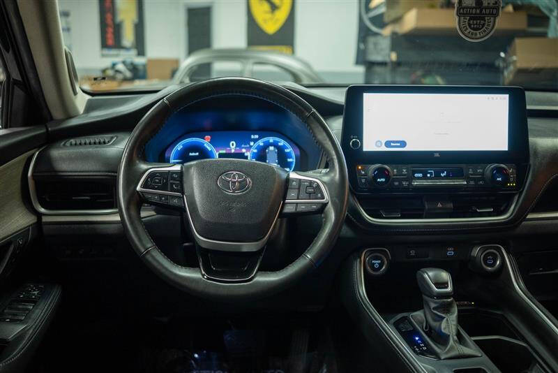 2024 Toyota Grand Highlander Hybrid Limited