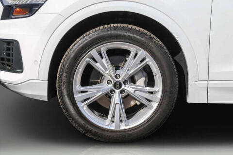 2023 Audi Q8 quattro Premium 55 TFSI